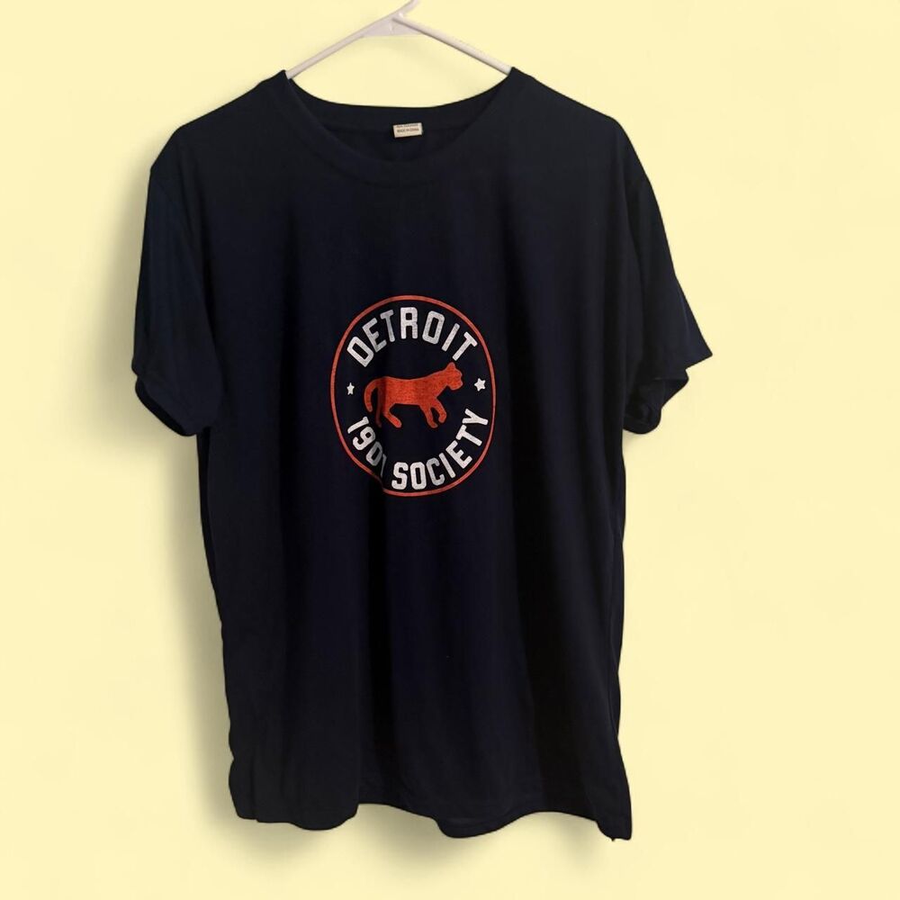 Majestic T-Shirt Unisex XL Navy Blue Retro Graphic Baseball Tee